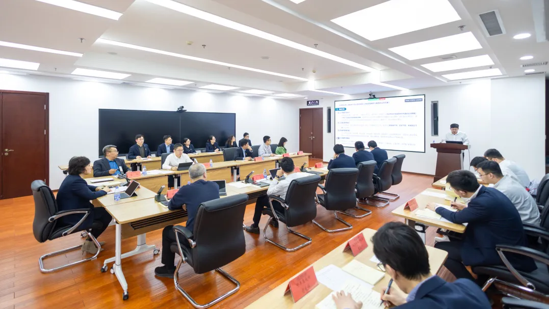 923310632466423808.png 923310632466423808.png